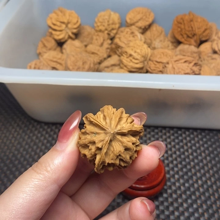 義***陈吊坠文玩核桃文玩核桃异形单只