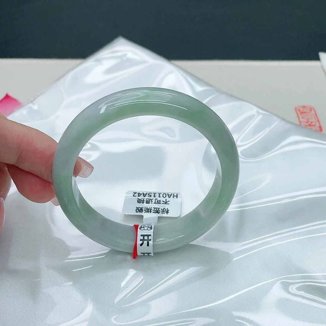 翡翠手镯未镶嵌正53.5