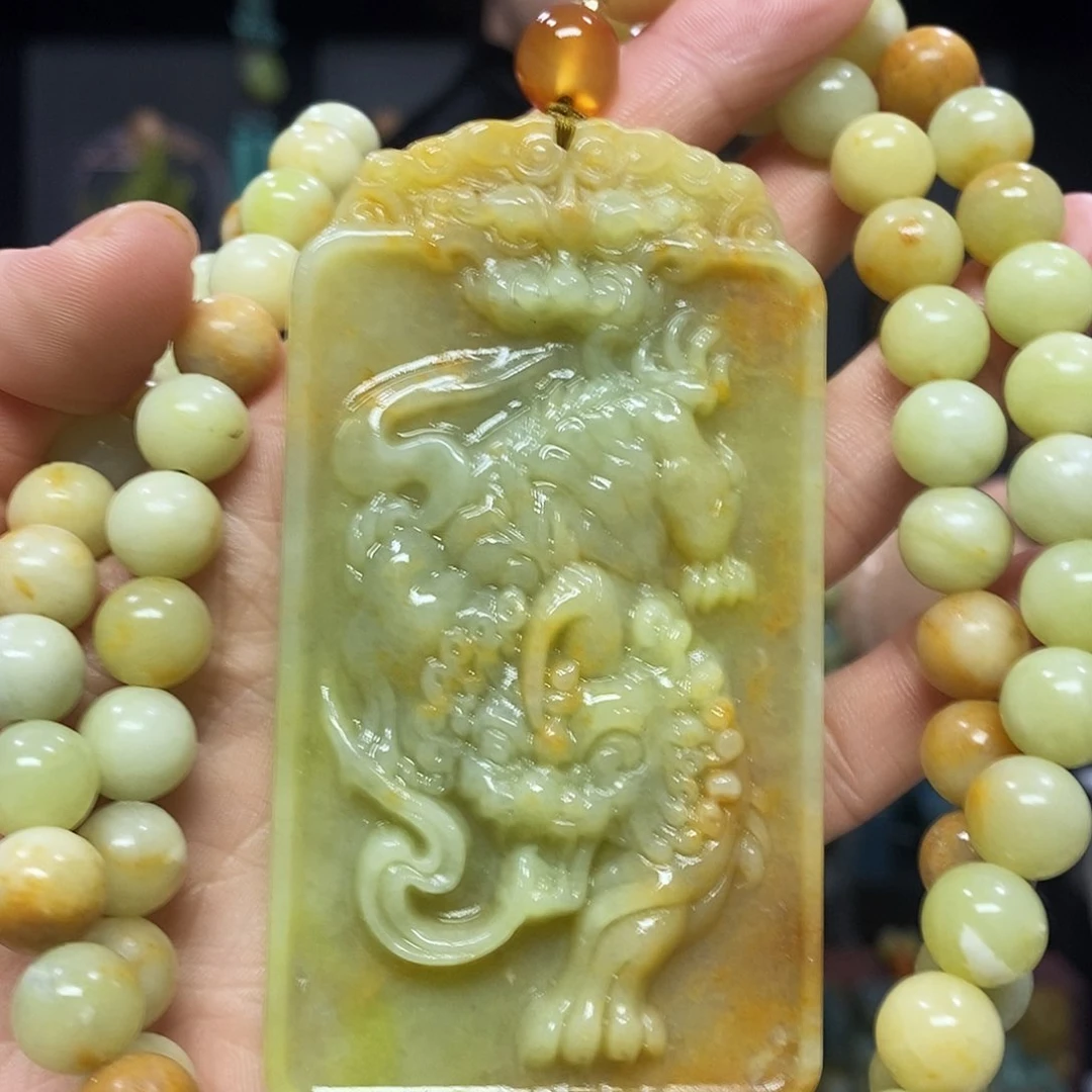 未镶嵌岫玉挂件吊坠