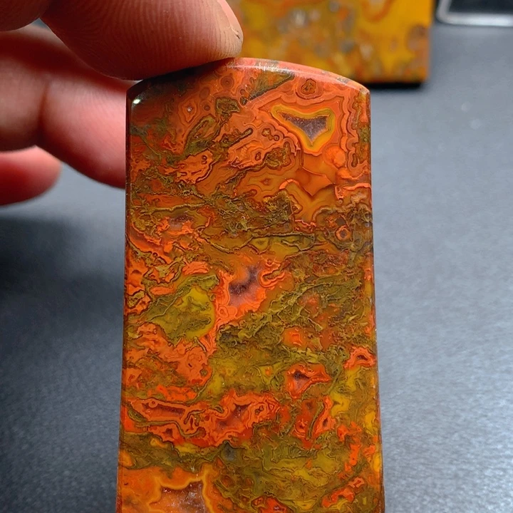 玛瑙/玉髓颈饰未镶嵌刀*