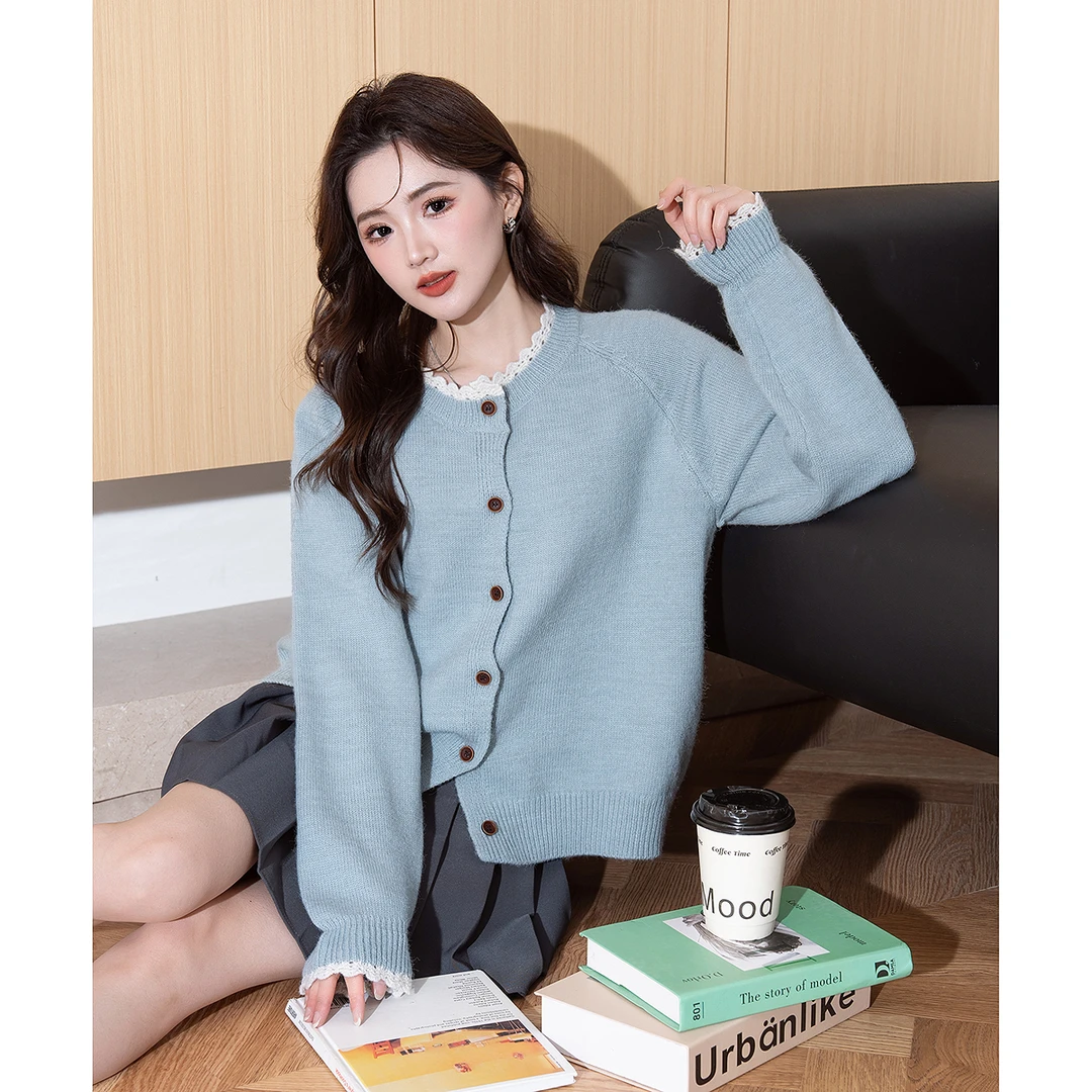 D1190   唐狮秋冬新款针织衫花边拼接气质时尚圆领毛衣开衫