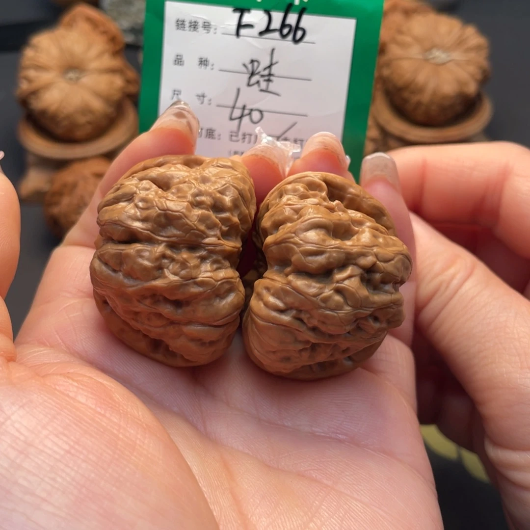 桃核吊坠文玩核桃