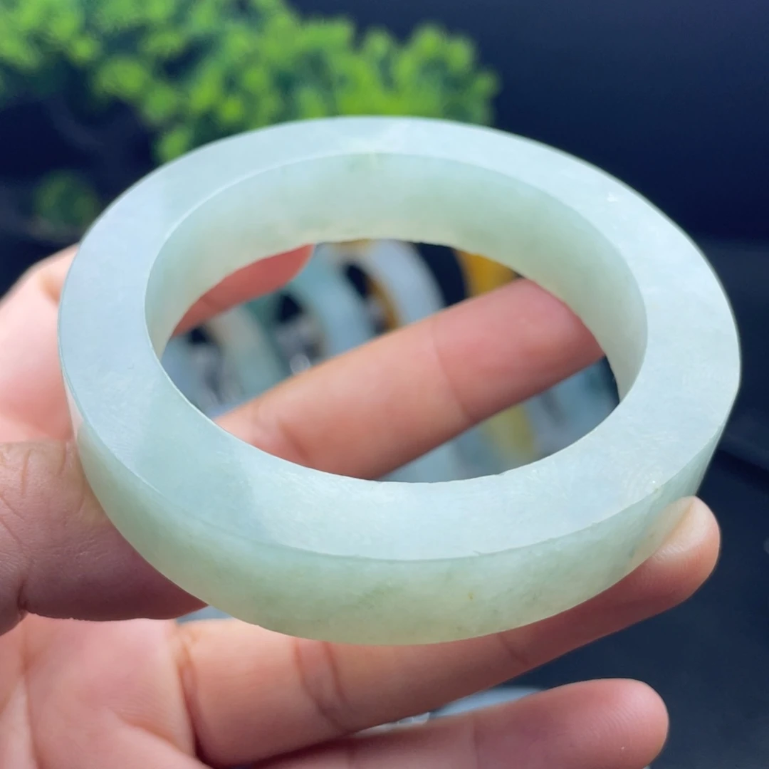 未镶嵌不退不换定制翡翠