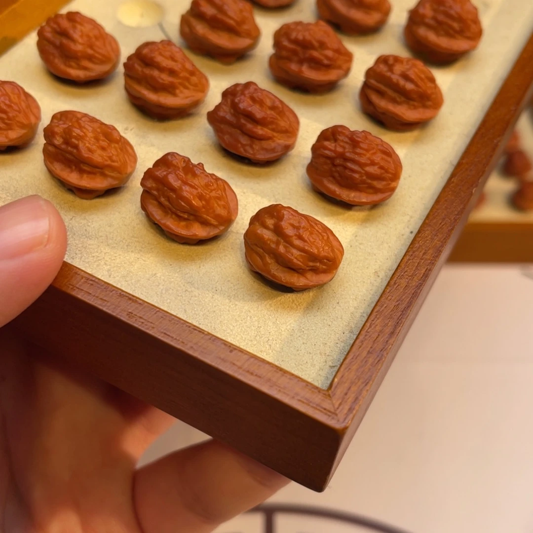 文玩核桃手串蛤蟆头