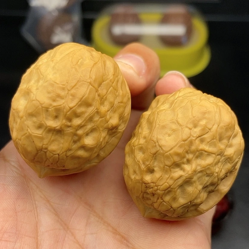 【闪购商品】把件文玩核桃37尺穿山甲