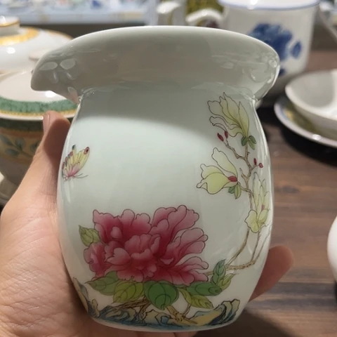 陶瓷手绘公道一个陶瓷