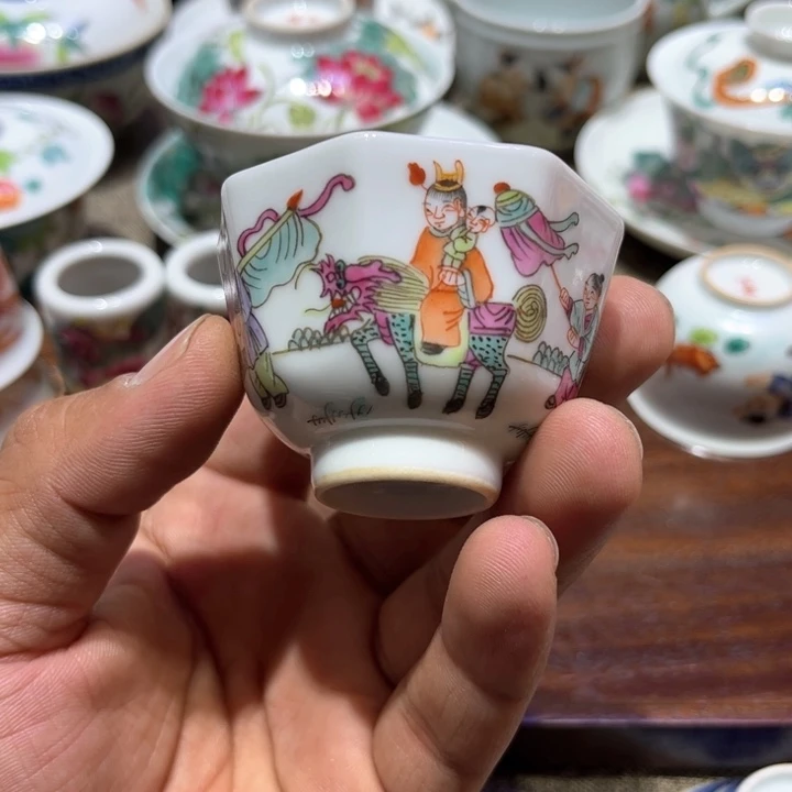 纯手绘精品盖碗杯