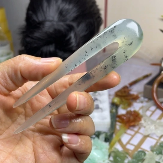 蛇纹石玉未镶嵌发饰一*