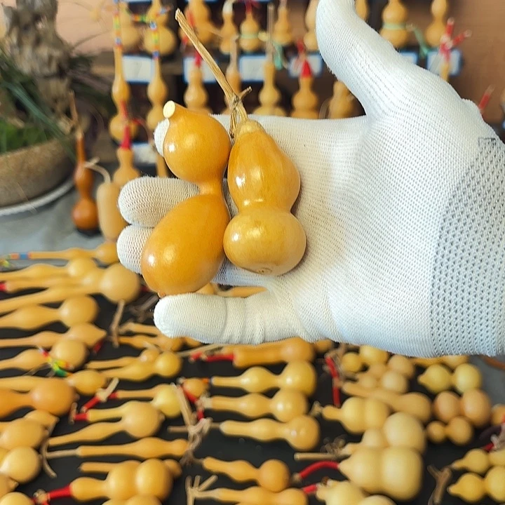 粲***笑葫芦精品葫芦系列产品远销全国各地