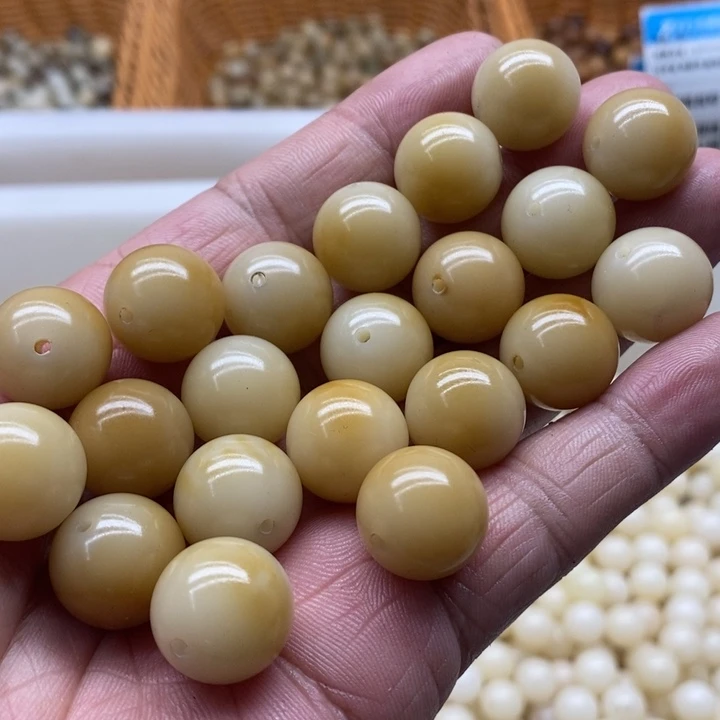 吊坠白玉菩提瑕疵15焦糖圆珠15