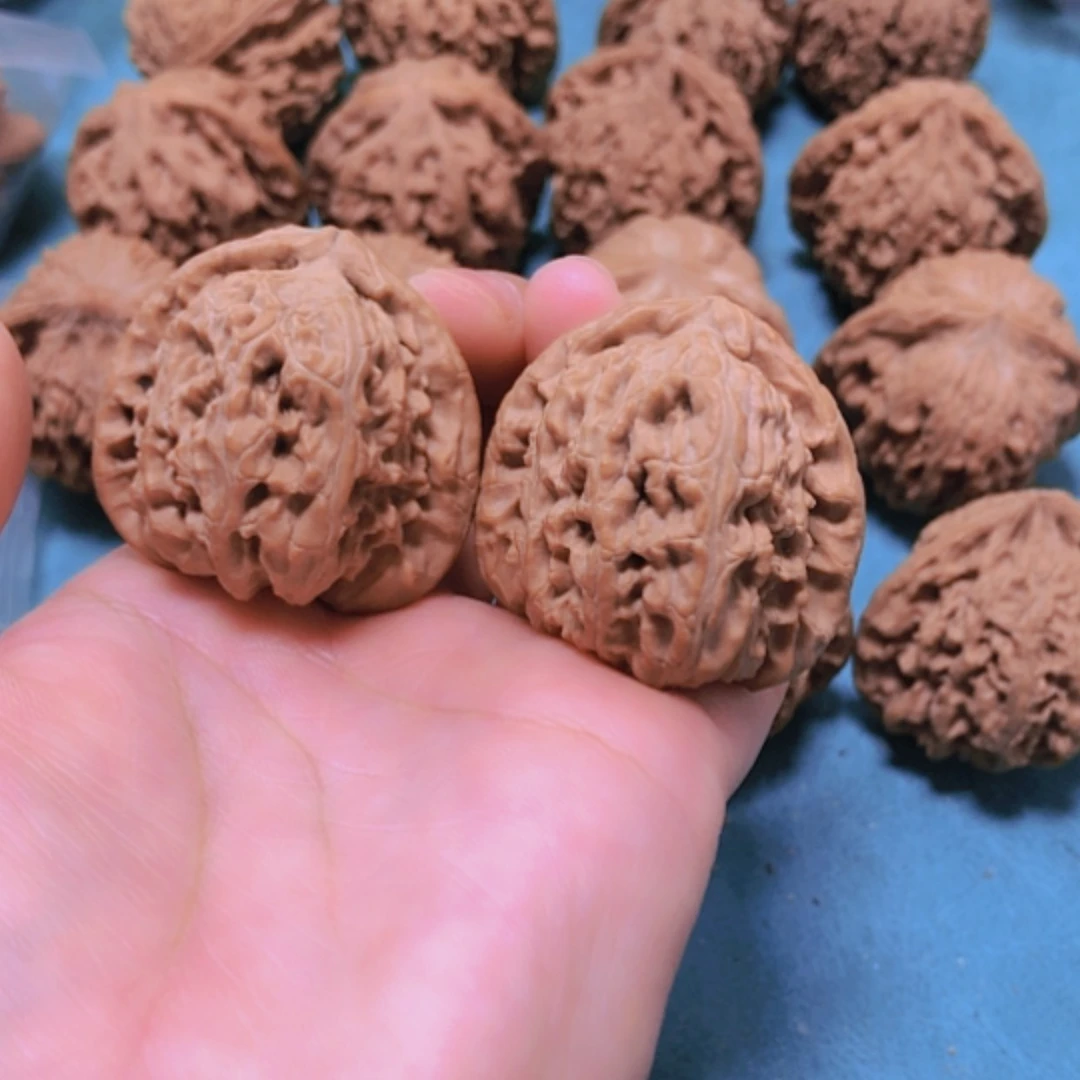 【闪购商品】摆件核桃37白狮子全品