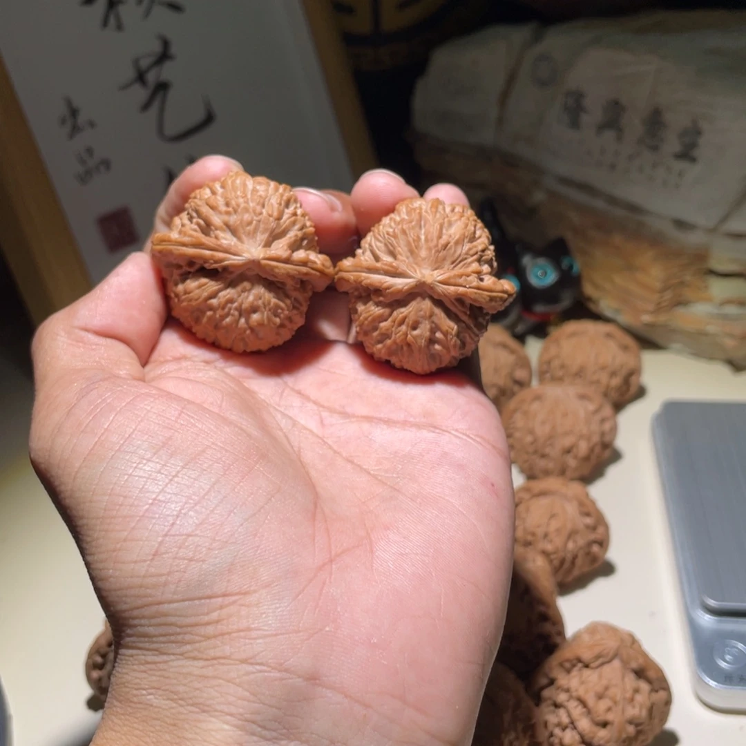 核桃把件好**爸全品白狮子无药39