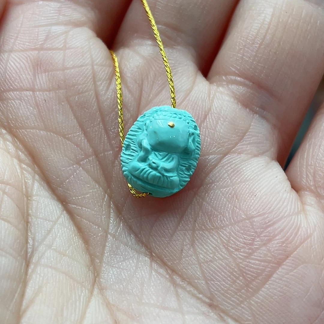 绿松石颈饰未镶嵌