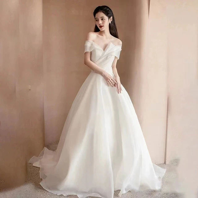 大码轻婚纱新娘2025新款胖MM一字肩抹胸小礼服高端户外旅拍出门纱
