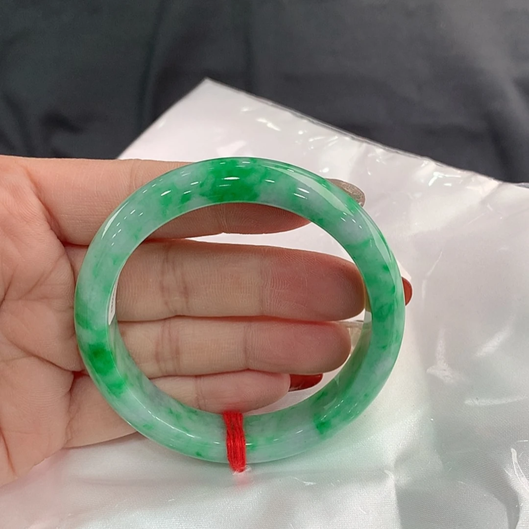 【闪购商品】翡翠手镯未镶嵌55.6，55/56