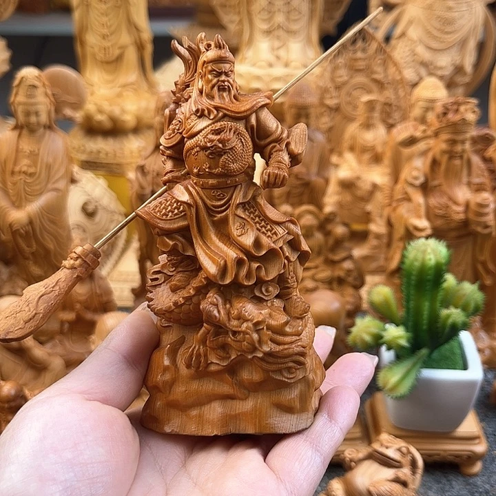 柏木（崖柏）关公1111