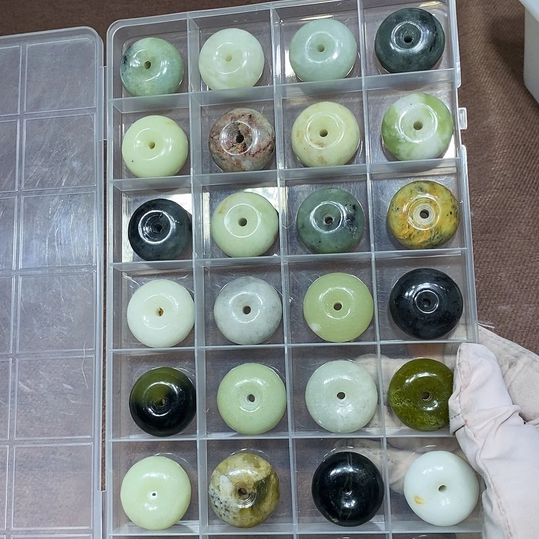 合金蛇纹石玉颈饰288