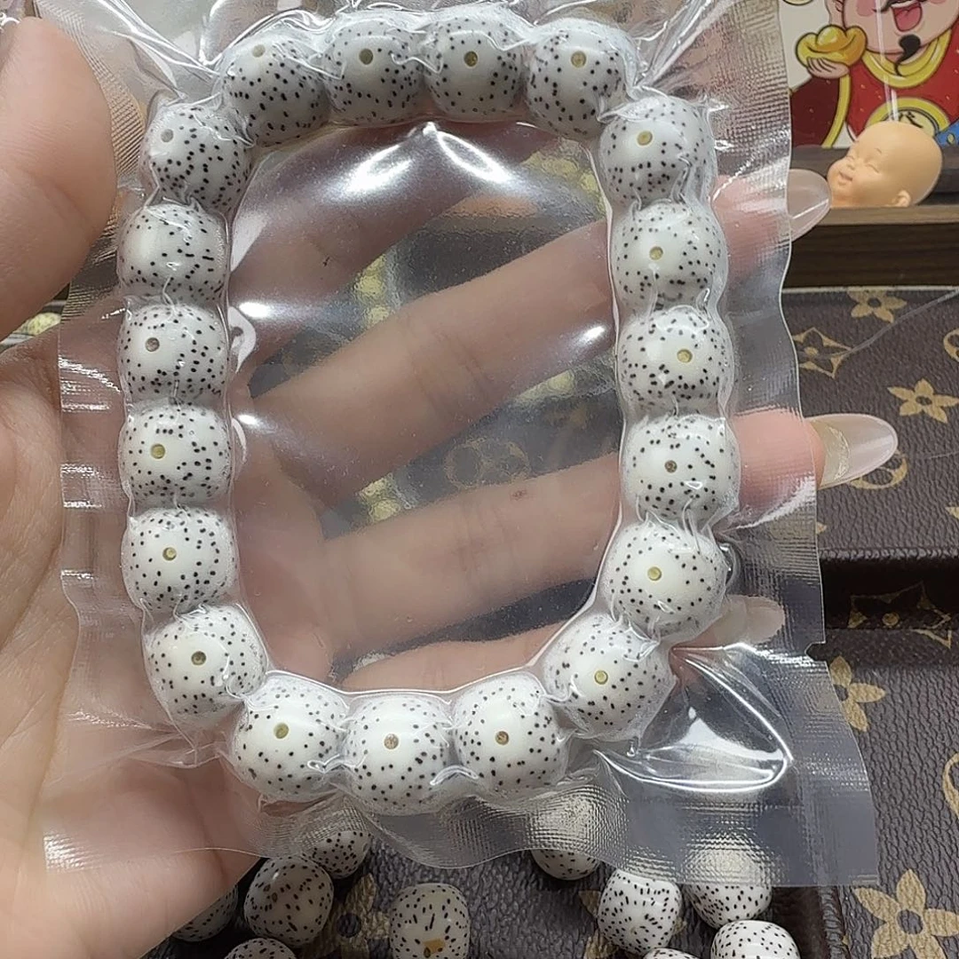 赵***.星月菩提吊坠12×11原白