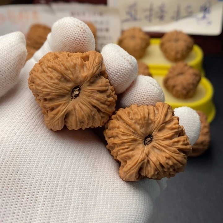 文玩核桃吊坠N*G拉丝酒杯凹底小高炮36尺0870