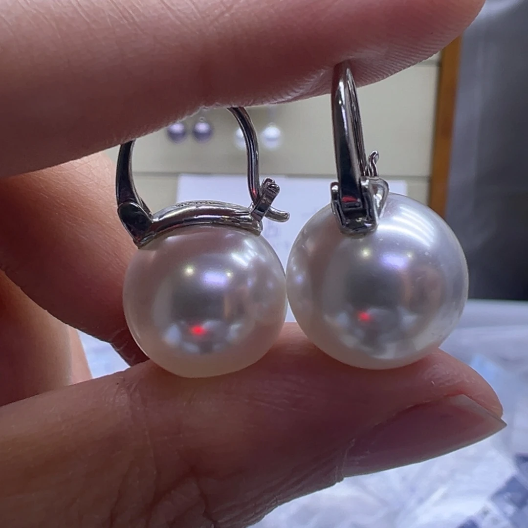 淡水珍珠银S925镶嵌耳饰