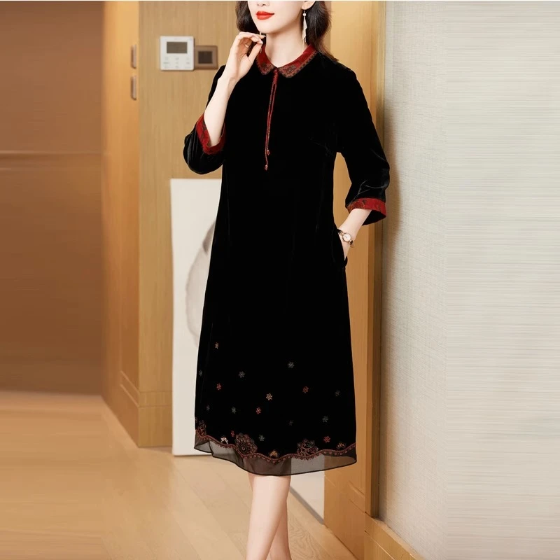 春秋中老年妈妈桑蚕丝裙富贵连衣裙裙子女长袖垂坠感丝绒新长款