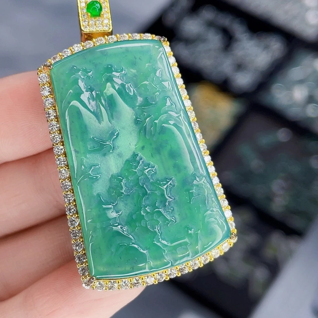 翡翠未镶嵌吊坠(不含链)