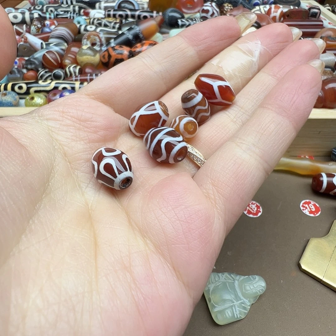 玛瑙/玉髓未镶嵌珠宝半成品