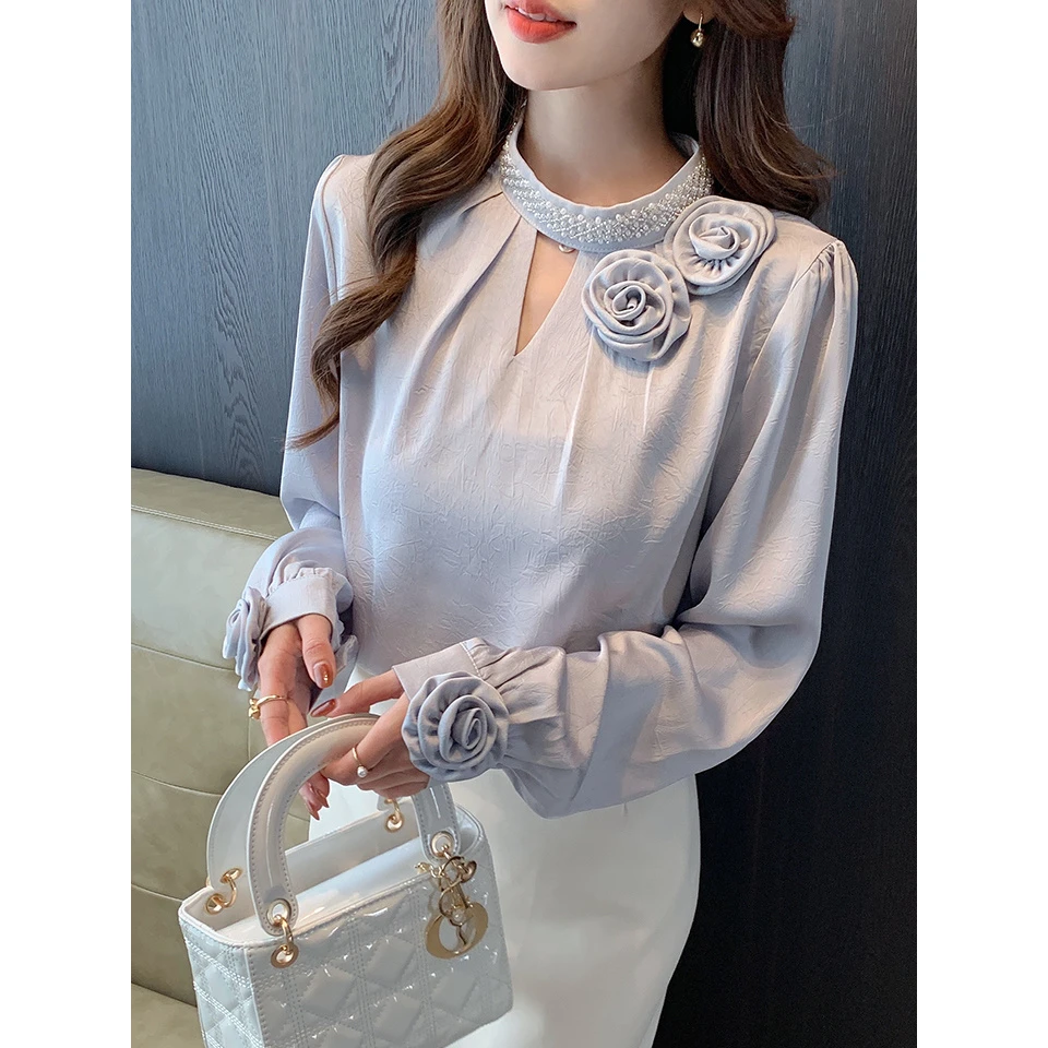 春季新款百搭立领钉珠花朵长袖压花长袖衬衫女上衣