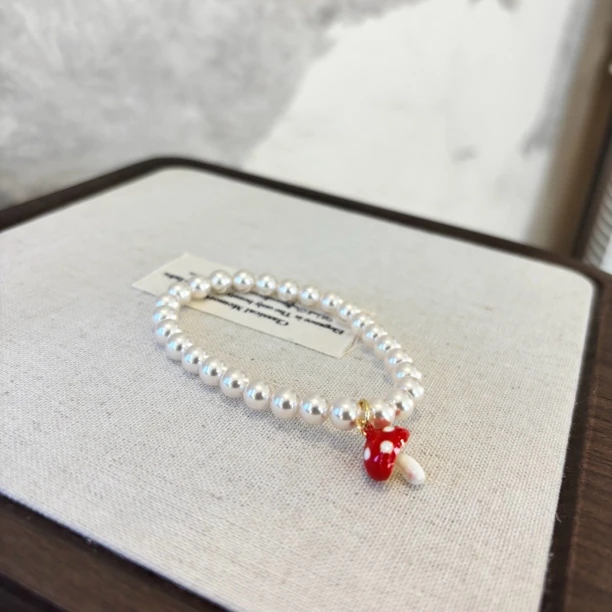 铜合金仿珍珠手链 红蘑菇zz手链SL1756