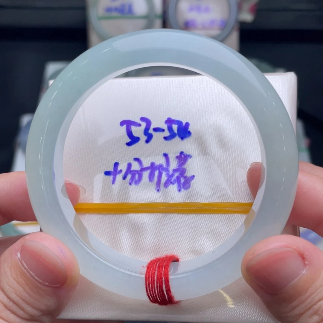 翡翠未镶嵌手镯翡翠手镯35