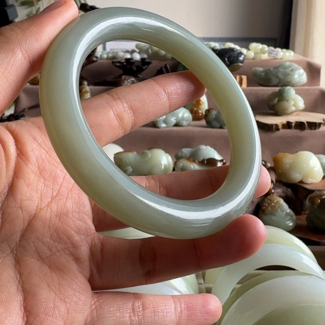 和田玉（糖玉）未镶嵌手链