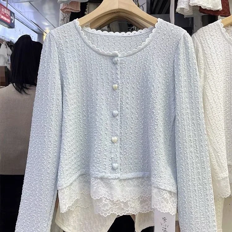 独特漂亮蕾丝花边衬衫春季新款穿搭大码女装年轻显瘦长袖小衫上衣