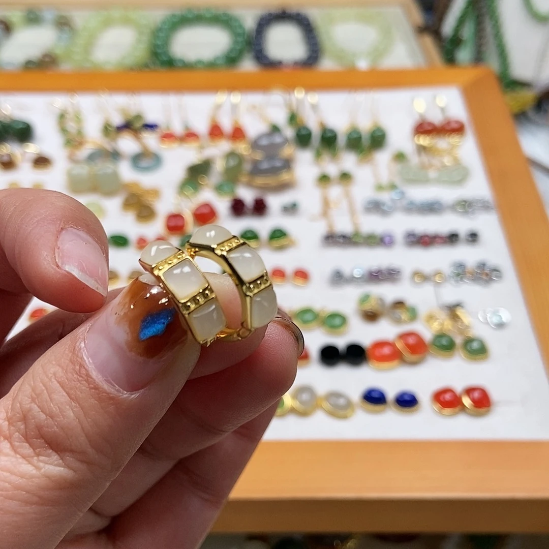 和田玉耳饰银S925镶嵌