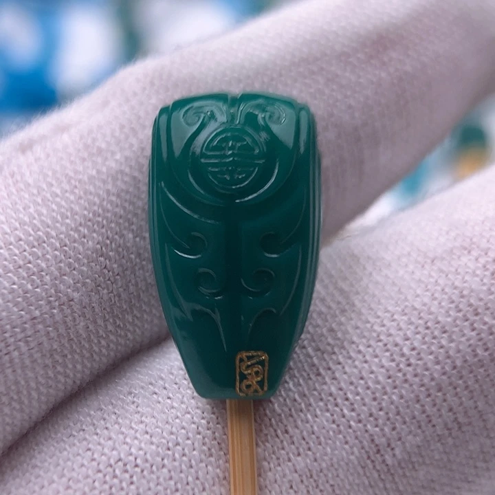 绿松石车挂未镶嵌