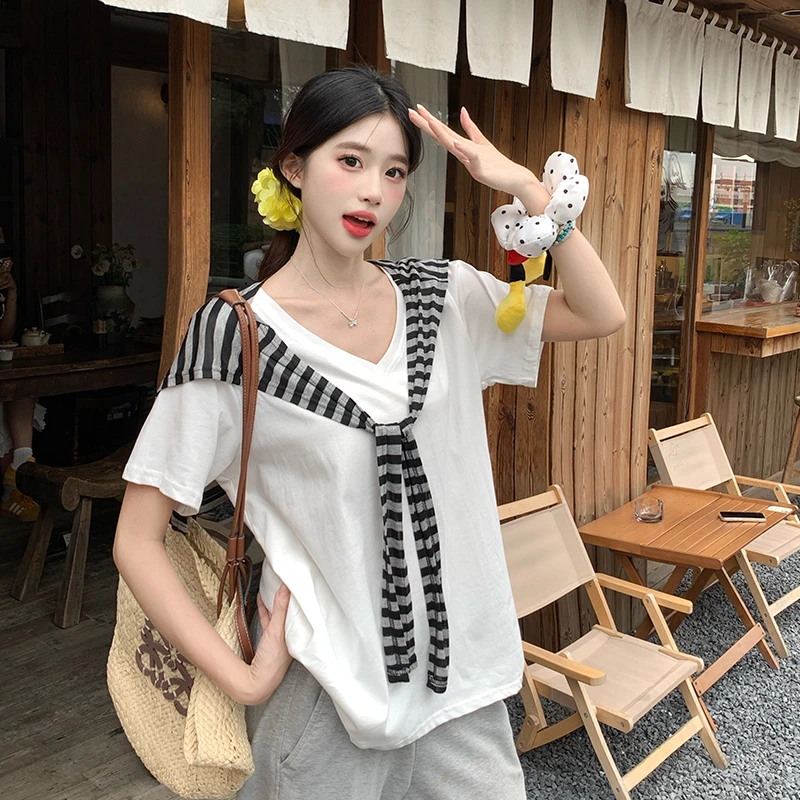 大码胖mm夏韩版正肩V领短袖T恤条纹披肩设计感上衣百搭休闲女5898