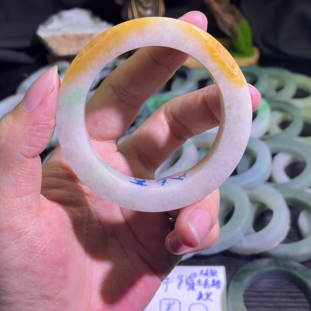 定制翡翠未镶嵌天然翡翠A货毛胚手镯定制