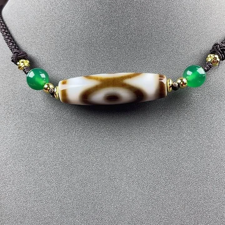 玛瑙/玉髓颈饰合金