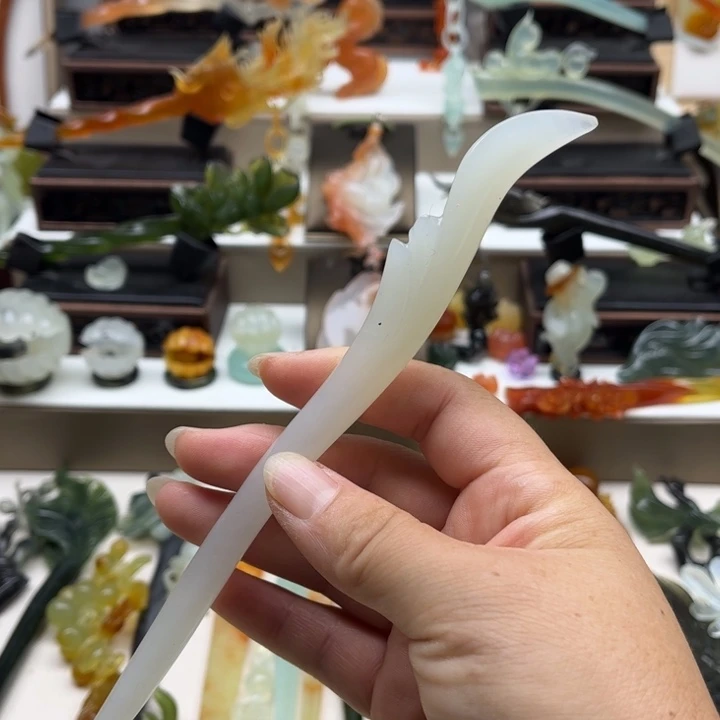 蛇纹石玉未镶嵌岫玉发簪