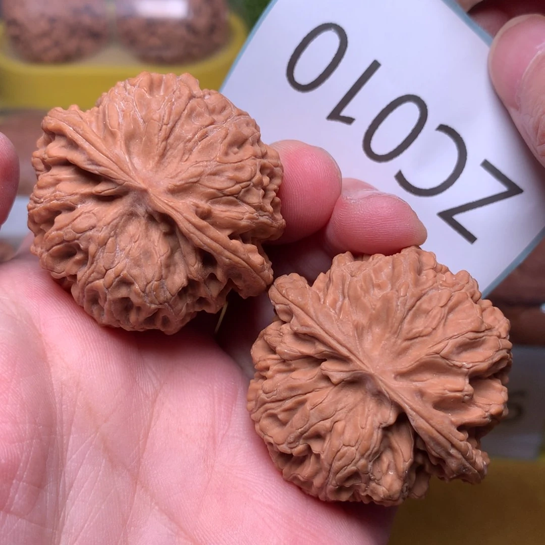 文玩核桃把件肉球苹果41