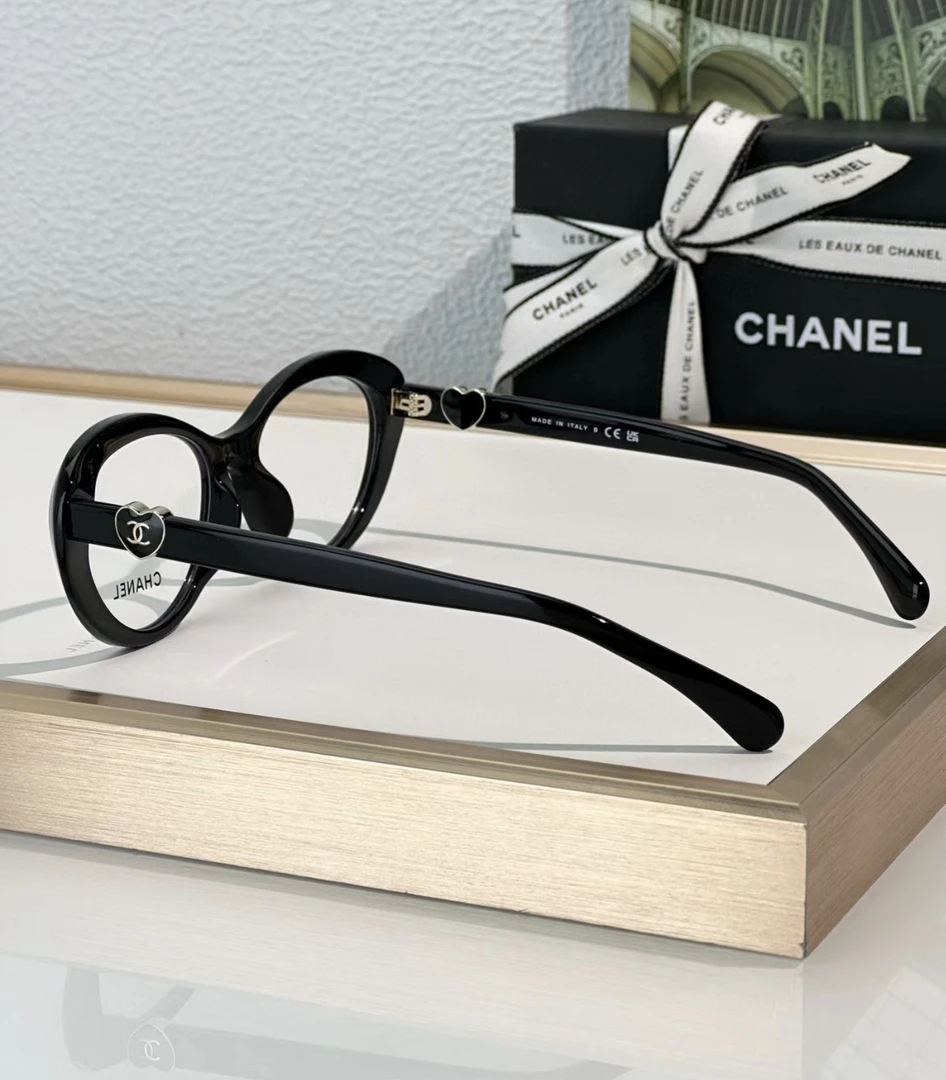 全新未使用 Chanel/香奈儿 爱心平光镜 12937264