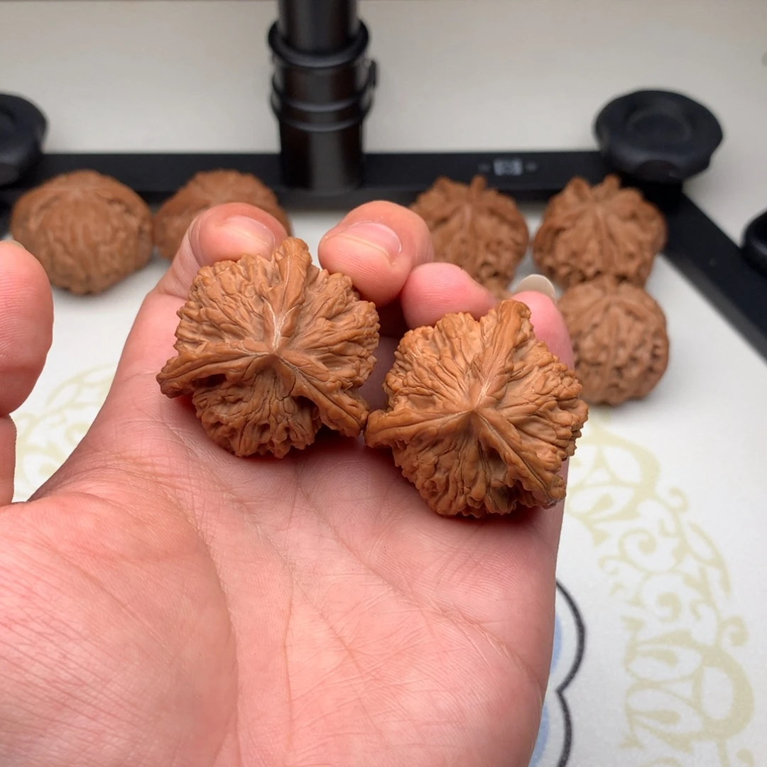 吊坠文玩核桃虎头奔41