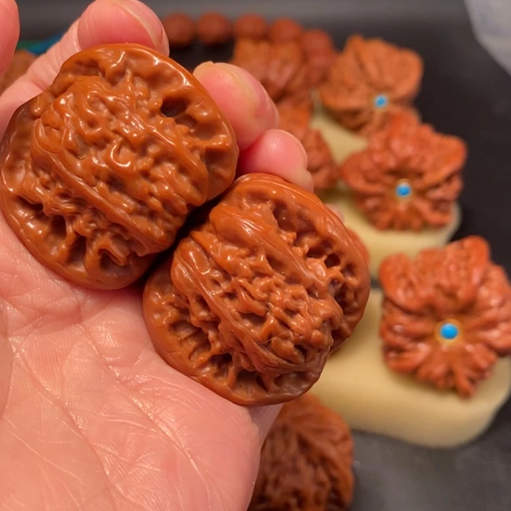 松***青工艺核桃制作过程制作过程