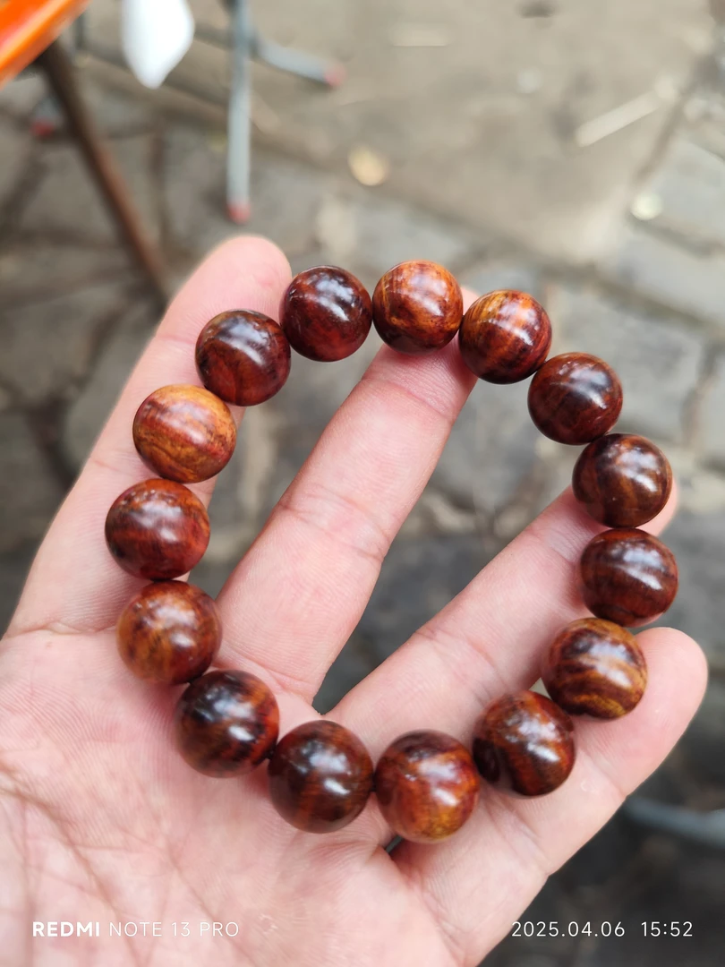 e1海南黄花梨15手串同品多样性发一