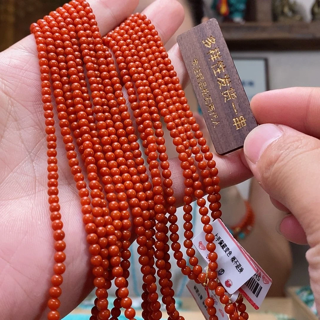 南红玛瑙未镶嵌珠宝奇石