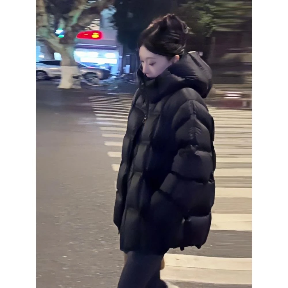 泡芙云朵方块豆腐块黑色羽绒服女2025冬季新款90白连帽面包服百