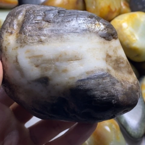 未镶嵌和田玉（糖玉）挂件