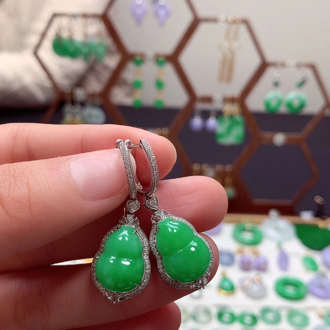 翡翠耳饰18K金镶嵌天然翡翠