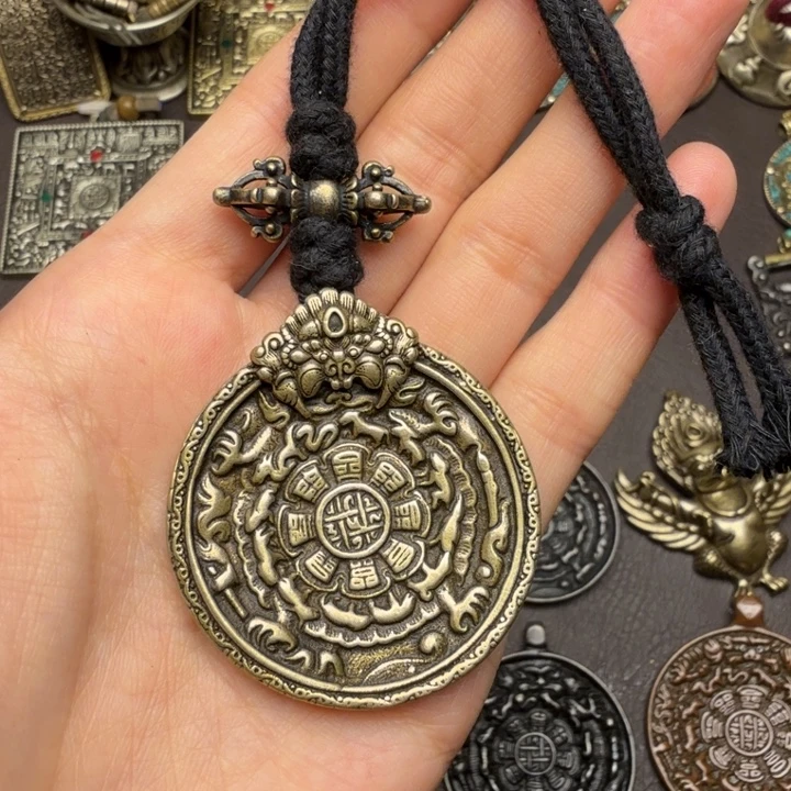 藏传文玩九宫如图