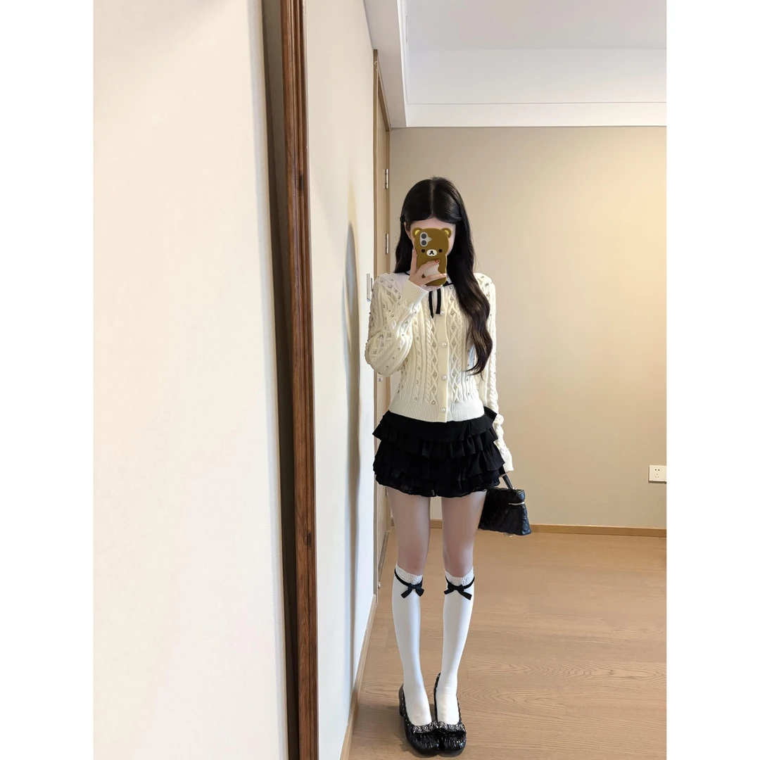 韩系小香风蝴蝶结麻花烫钻针织开衫女秋冬新款设计感气质百搭上衣