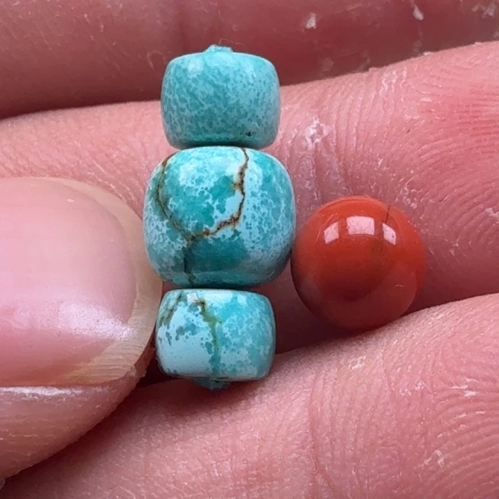 音***见南红玛瑙未镶嵌珠宝半成品